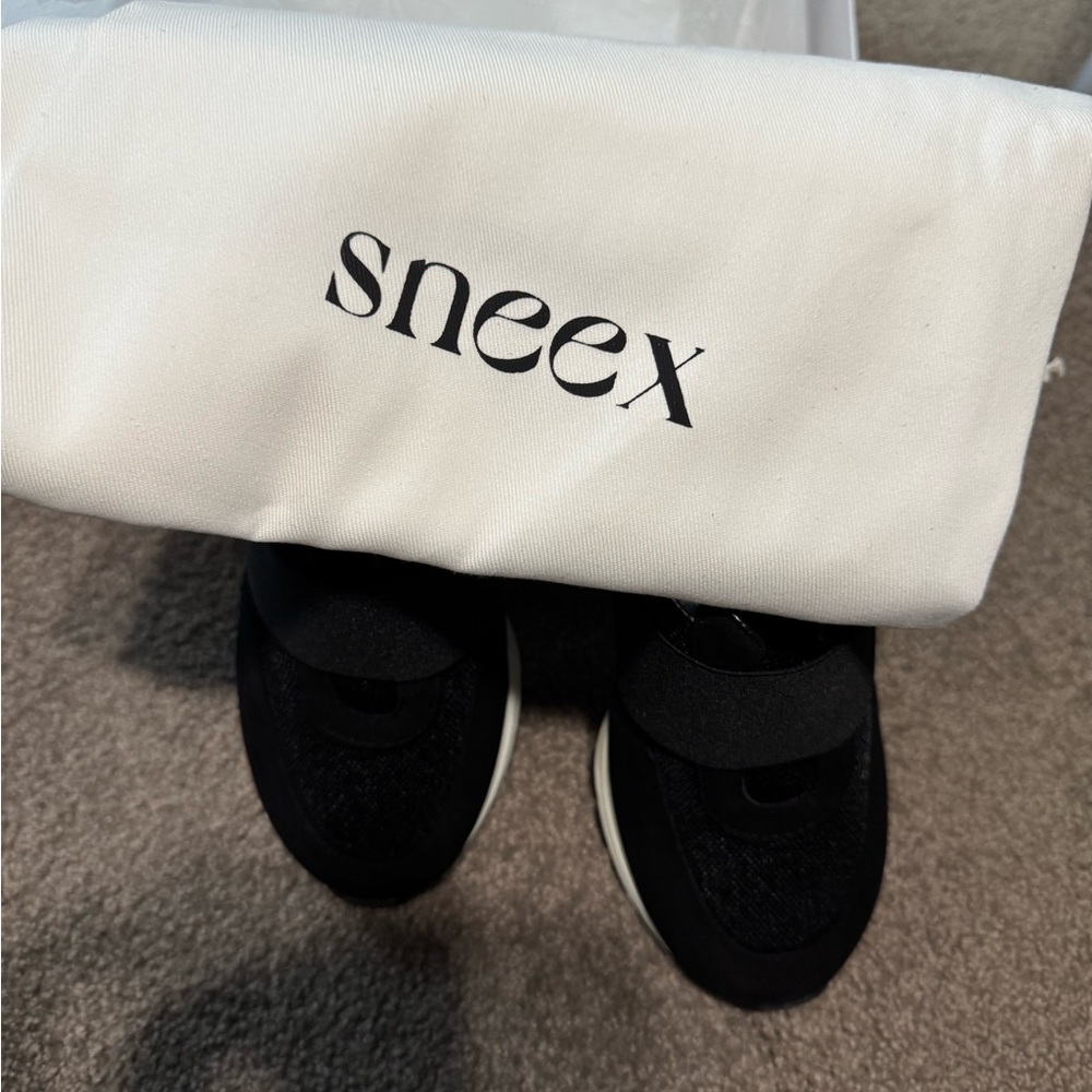 Sneex - Black Women's Sneaker/Heels Comfort Sophisticatiin
